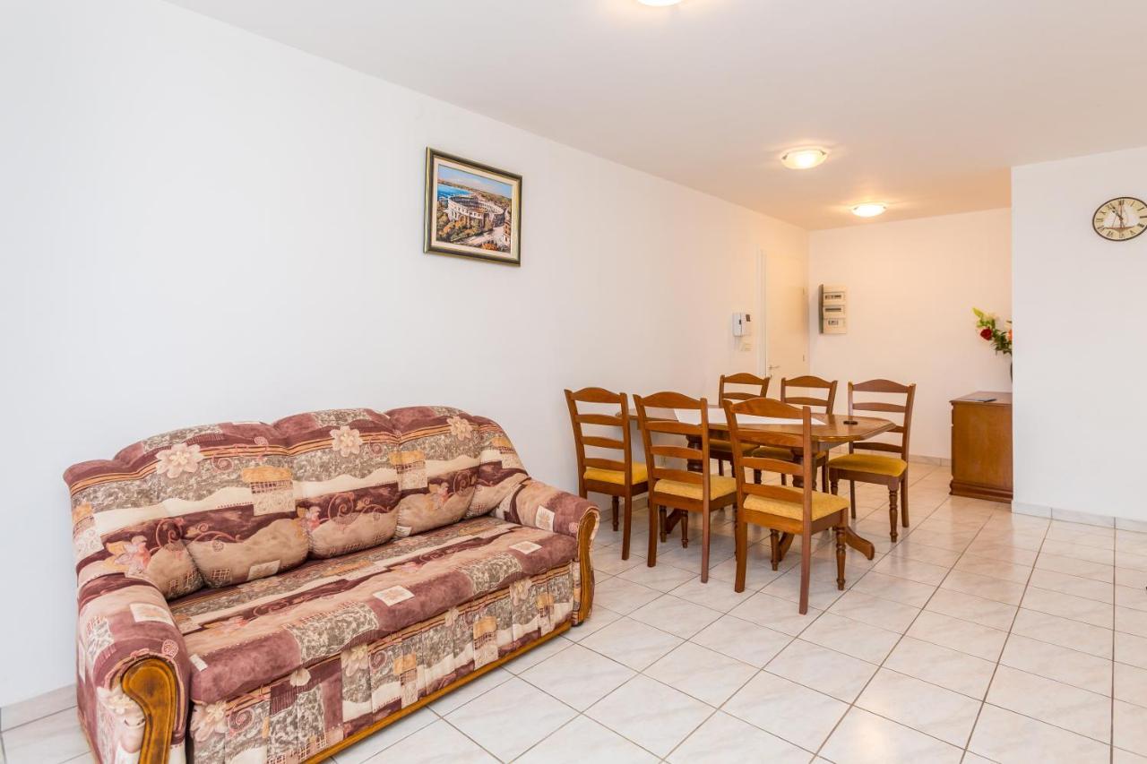 Apartamento Milena Medulin Exterior foto